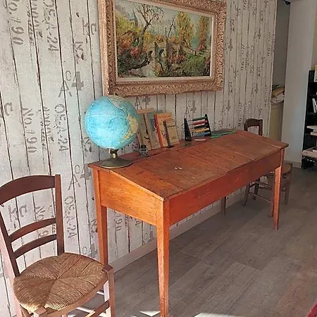 D'hotes Le Luquet Bed & Breakfast